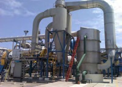 Ciclones y ductos en planta industrial